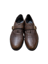 Carica l'immagine nel visualizzatore di Gallery, Scarpe