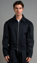 Carica l'immagine nel visualizzatore di Gallery, Giacca cropped fit cotone con zip