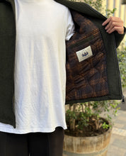 Carica l'immagine nel visualizzatore di Gallery, Chore Jacket Pine wool