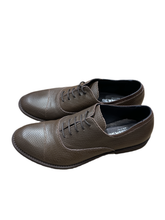 Carica l'immagine nel visualizzatore di Gallery, Scarpe Traforato