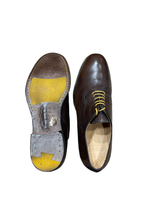 Carica l'immagine nel visualizzatore di Gallery, Scarpe Allacciata pelle