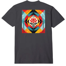 Carica l'immagine nel visualizzatore di Gallery, T-shirt stampa Geometrico