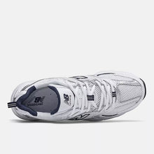 Carica l'immagine nel visualizzatore di Gallery, Sneakers 530