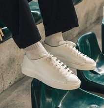 Carica l'immagine nel visualizzatore di Gallery, Sneakers - Uptodate life