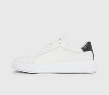 Carica l'immagine nel visualizzatore di Gallery, SNEAKERS - Uptodate life