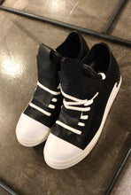 Carica l'immagine nel visualizzatore di Gallery, Sneakers - Uptodate life