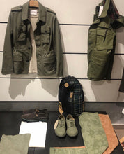 Carica l'immagine nel visualizzatore di Gallery, Derby - Uptodate life