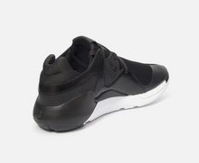 Carica l'immagine nel visualizzatore di Gallery, Sneakers - Uptodate life