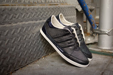 Carica l'immagine nel visualizzatore di Gallery, Sneakers - Uptodate life