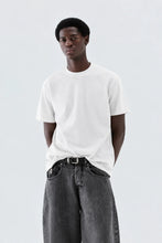 Carica l'immagine nel visualizzatore di Gallery, T-shirt Regular fit M/C - Uptodate life
