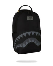 Carica l&#39;immagine nel visualizzatore di Gallery, Zaino Shark Central Nylon Black
