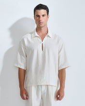 Carica l'immagine nel visualizzatore di Gallery, Camicia polo misto lino
