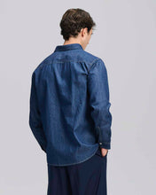 Carica l'immagine nel visualizzatore di Gallery, Camicia in cotone chambray
