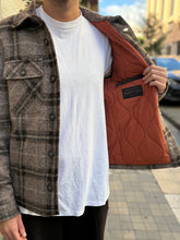 Carica l'immagine nel visualizzatore di Gallery, Overshirt ELM.CHK
