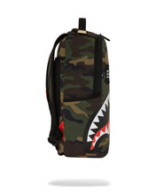 Carica l&#39;immagine nel visualizzatore di Gallery, Zaino Shark Central Camo DLXS

