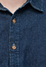 Carica l'immagine nel visualizzatore di Gallery, Camicia jeans M/L - Uptodate life
