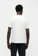 Carica l'immagine nel visualizzatore di Gallery, T-shirt logo piccolo - Uptodate life
