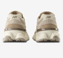 Carica l&#39;immagine nel visualizzatore di Gallery, Sneakers 9060
