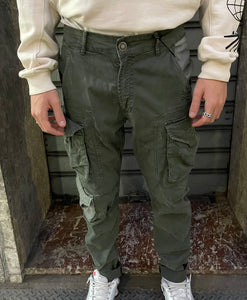 Pantalone cargo