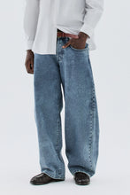 Carica l'immagine nel visualizzatore di Gallery, Jeans modello Baloon - Uptodate life
