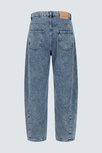 Carica l'immagine nel visualizzatore di Gallery, Jeans modello Baloon - Uptodate life
