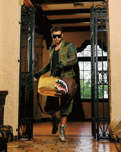 Carica l'immagine nel visualizzatore di Gallery, SHARKS IN PARIS GOLD DRIP BORSONE
