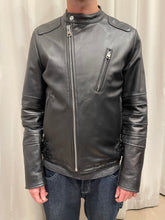 Carica l'immagine nel visualizzatore di Gallery, Giubbotto pelle Biker
